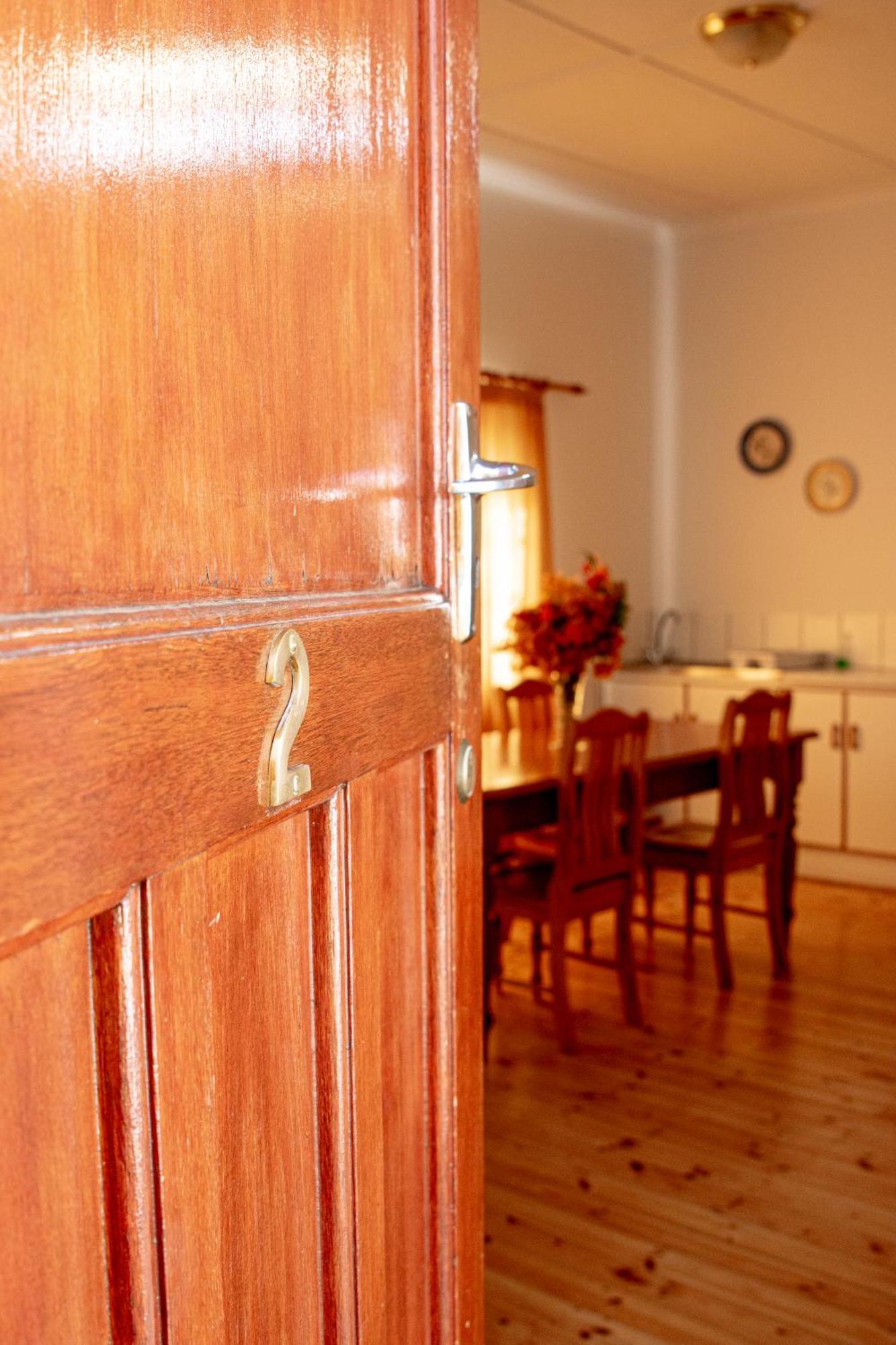 4 Rothman Street B&B Graaff-Reinet Buitenkant foto